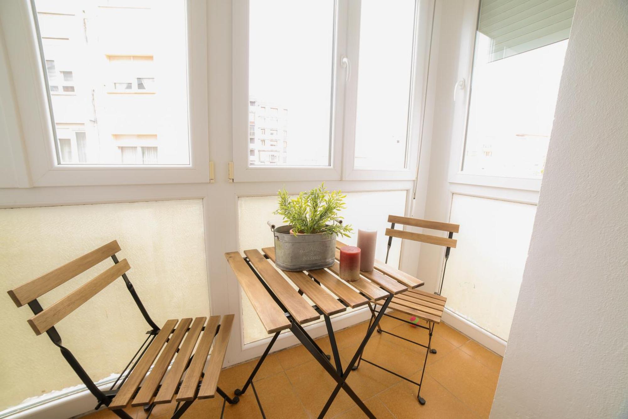 Apartamento Estela ซานตานเดร์ ภายนอก รูปภาพ